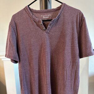 NWT Men's Medium LUCKY BRAND Short Sleeve Henley VNeck Venice Burnout